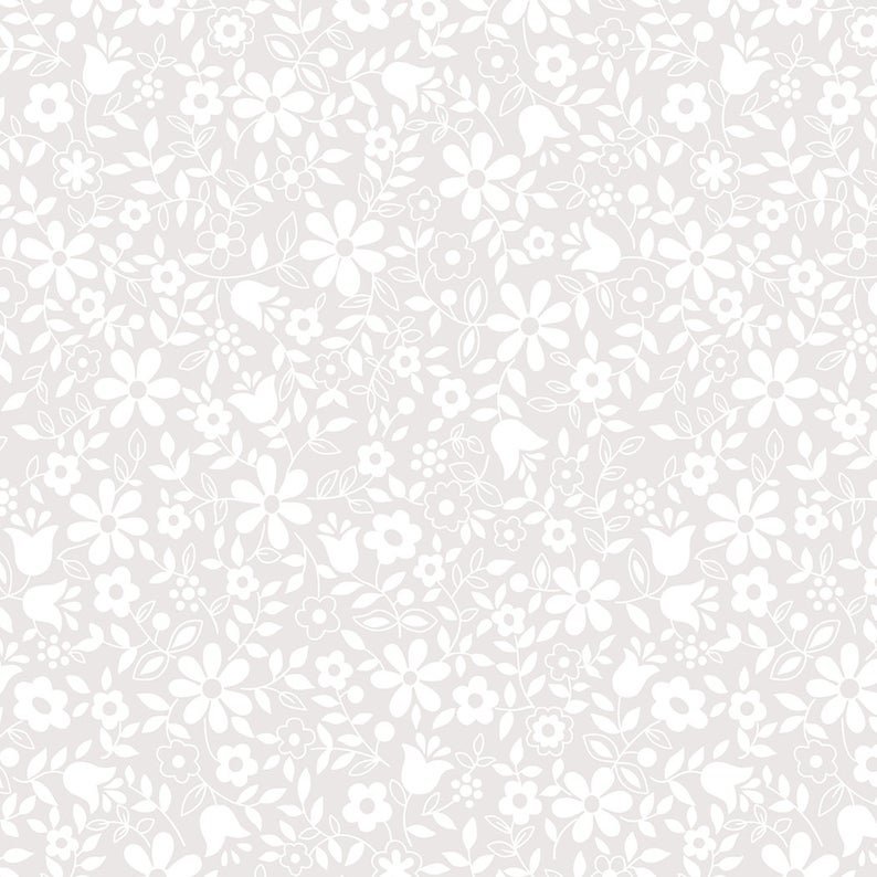Whispers Flower Patch – Feather – Fat 1/4
