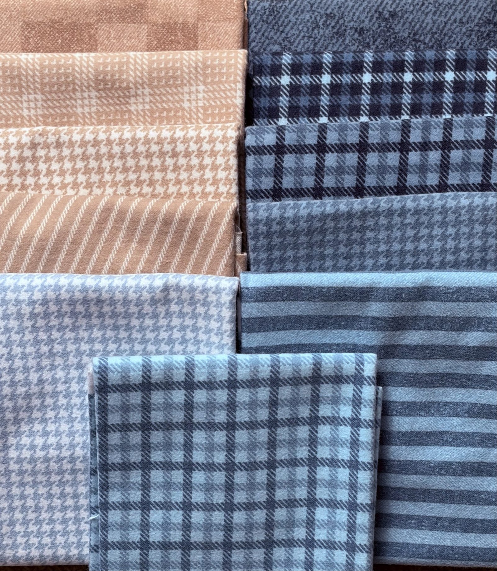 Lakeside Gatherings Flannel – Fat 1/4 Bundle