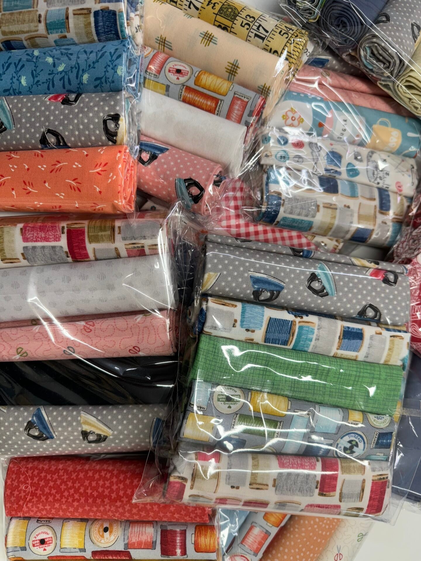 Sewing & Hobby Themed Fat 1/4 Favourites Pack