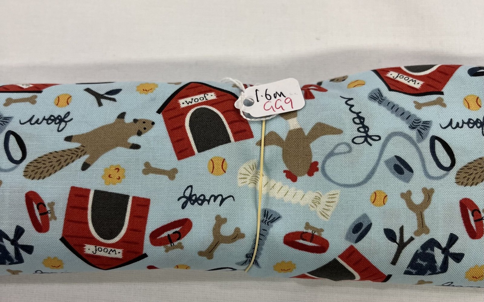 GG9 – Dog Toys on Grey