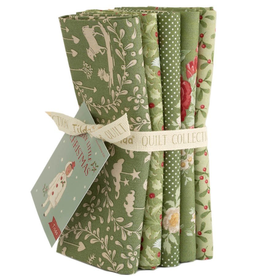 Tilda Merry Little Christmas – Fat Quarter Bundle, Green (5 fabrics) (Pre-order July 2027)