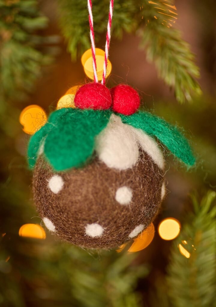 felt christmas pudding bauble