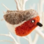 felt robin decoration