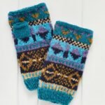 iona handwarmers hand knitted 2